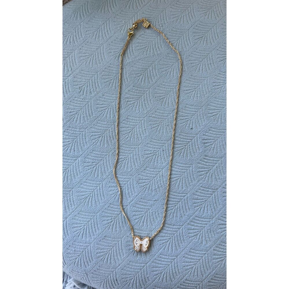 NWOT Kendra Scott Haley Bow Ivory Mother Of Pearl Gold Necklace - Picture 14 of 16
